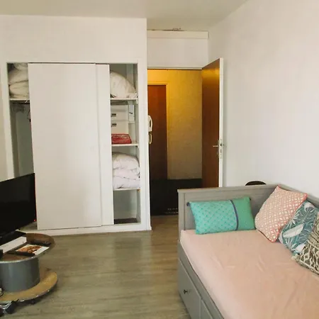Apartment Limoges, Appart Parking, A 10Mn Chu, Mairie,Facs !
